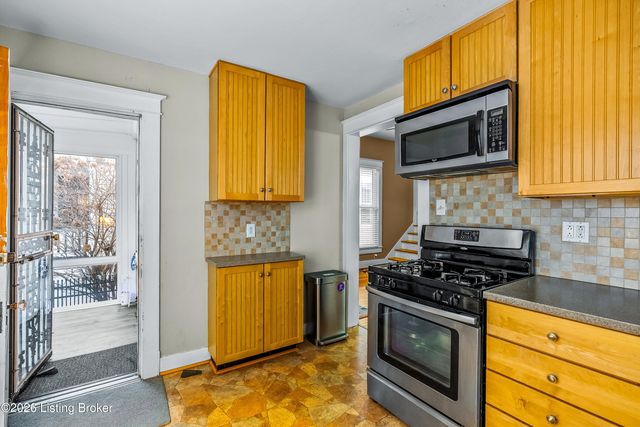 1893 Douglass Blvd, Louisville, KY 40205