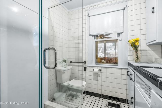 1893 Douglass Blvd, Louisville, KY 40205