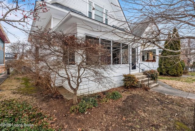 1893 Douglass Blvd, Louisville, KY 40205