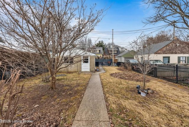 1893 Douglass Blvd, Louisville, KY 40205