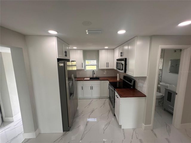 130 VIRGINIA COURT, Englewood, FL 34223