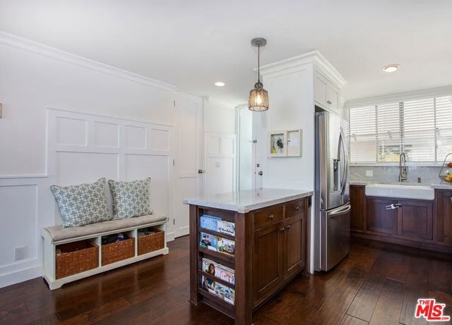 16601 Marquez Avenue 304, Pacific Palisades (los Angeles), CA 90272