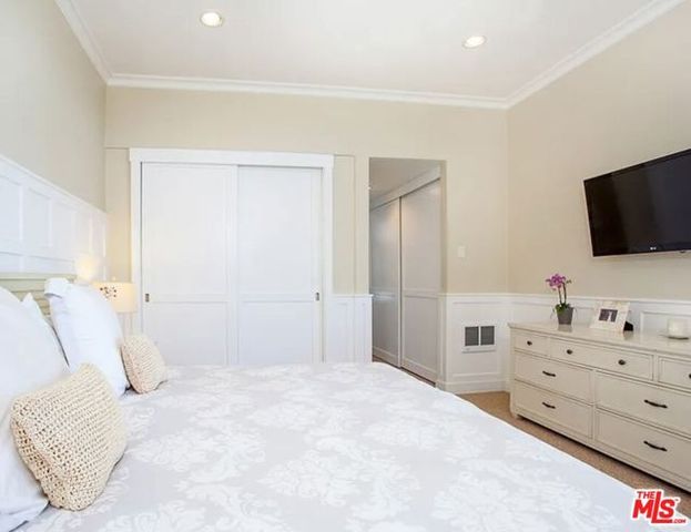 16601 Marquez Avenue 304, Pacific Palisades (los Angeles), CA 90272