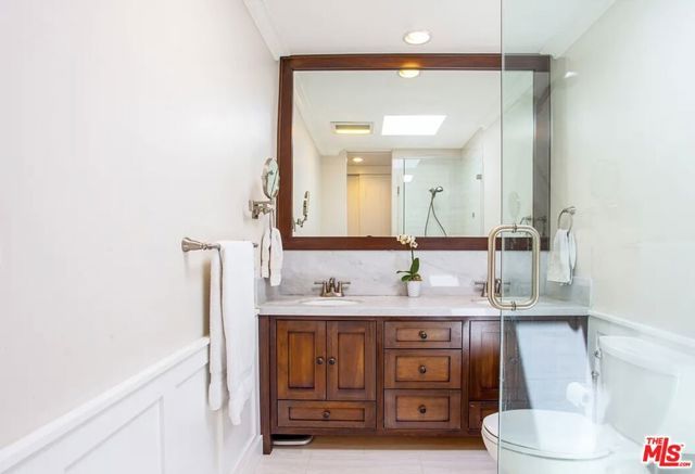 16601 Marquez Avenue 304, Pacific Palisades (los Angeles), CA 90272