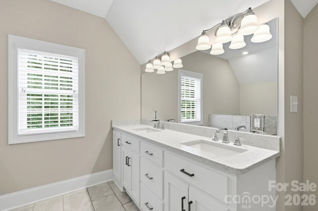1150 Oak Trail Circle, Concord, NC 28025