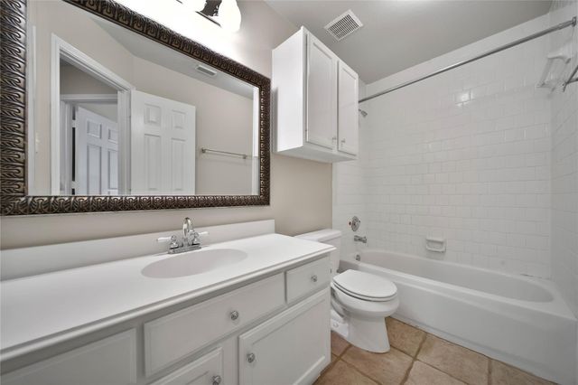6710 High Knoll Drive, Sugar Land, TX 77479