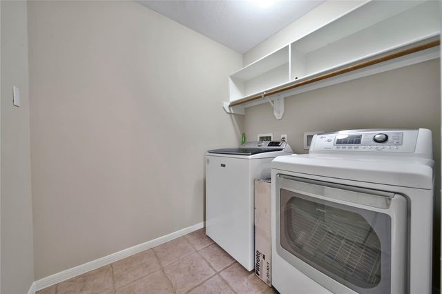 6710 High Knoll Drive, Sugar Land, TX 77479