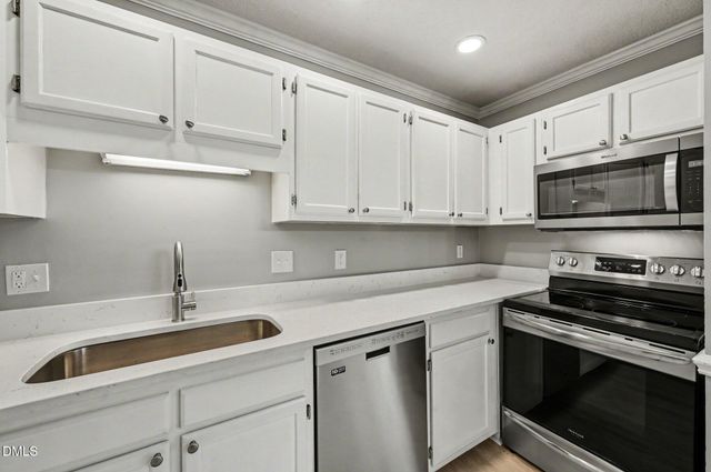 500 Woodcroft Parkway 2c, Durham, NC 27713