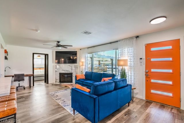 2109 Santa Ynez Drive, Las Vegas, NV 89104