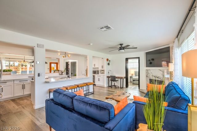 2109 Santa Ynez Drive, Las Vegas, NV 89104