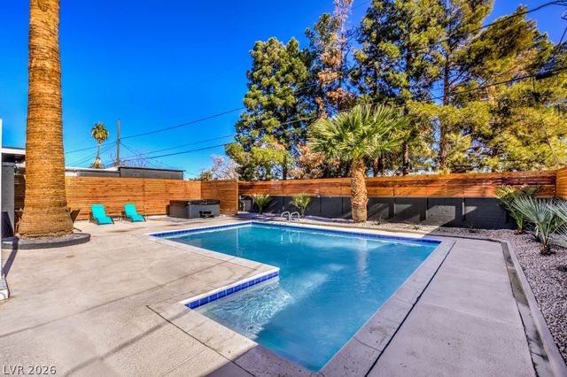 2109 Santa Ynez Drive, Las Vegas, NV 89104