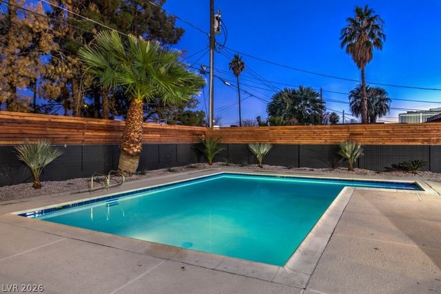 2109 Santa Ynez Drive, Las Vegas, NV 89104