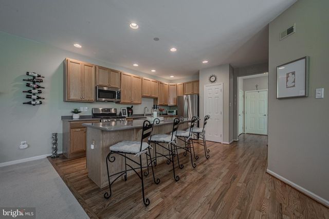 274 CHERRY LN #32, Kennett Square, PA 19348