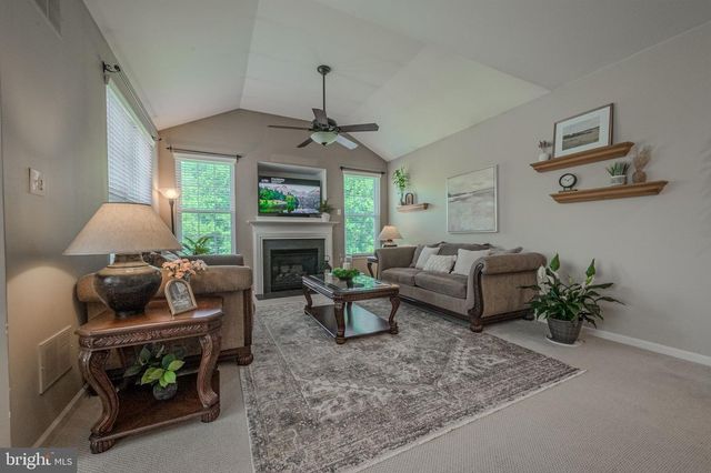 274 CHERRY LN #32, Kennett Square, PA 19348