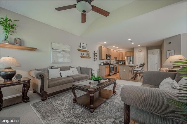 274 CHERRY LN #32, Kennett Square, PA 19348