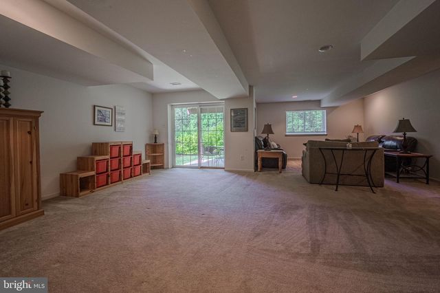 274 CHERRY LN #32, Kennett Square, PA 19348