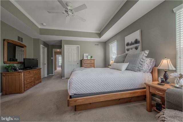 274 CHERRY LN #32, Kennett Square, PA 19348