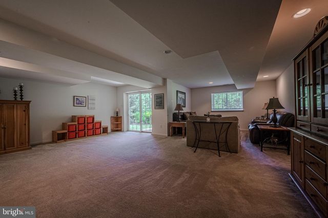 274 CHERRY LN #32, Kennett Square, PA 19348