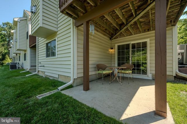 274 CHERRY LN #32, Kennett Square, PA 19348