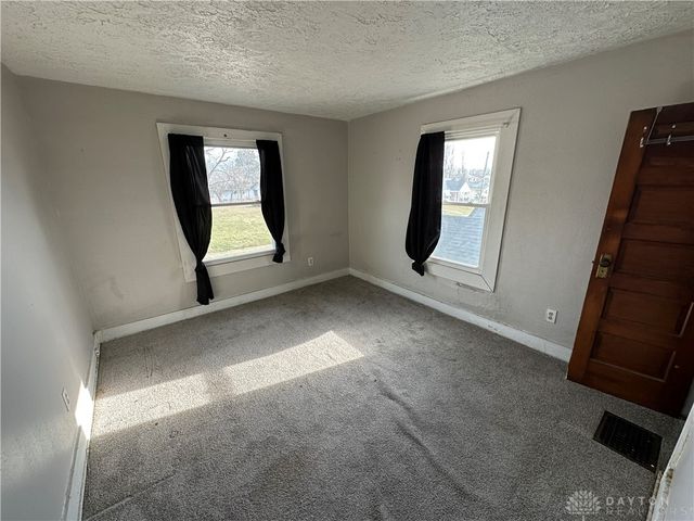 845 Osmond Avenue, Dayton, OH 45402