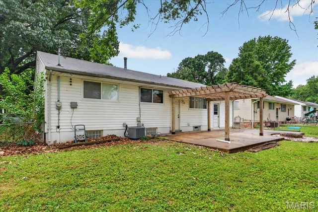 795 Babler Drive, Florissant, MO 63031
