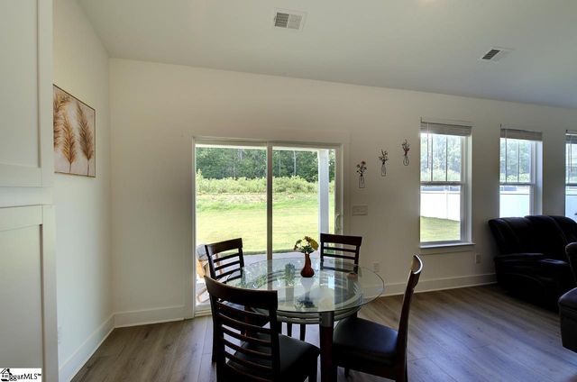 106 Moorish Circle, Fountain Inn, SC 29644