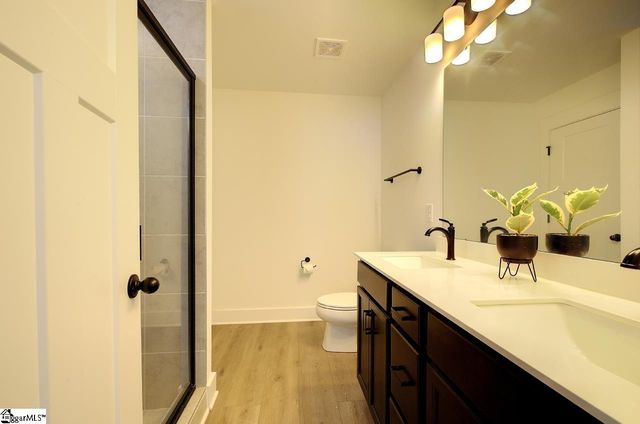 106 Moorish Circle, Fountain Inn, SC 29644