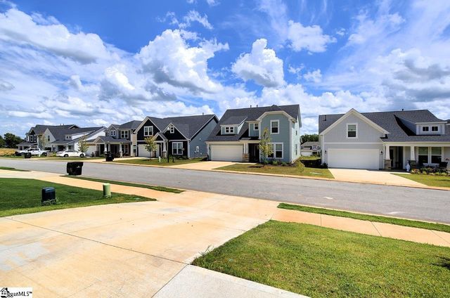 106 Moorish Circle, Fountain Inn, SC 29644