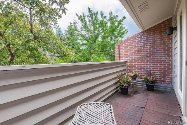 2552 E Alameda Avenue 16, Denver, CO 80209