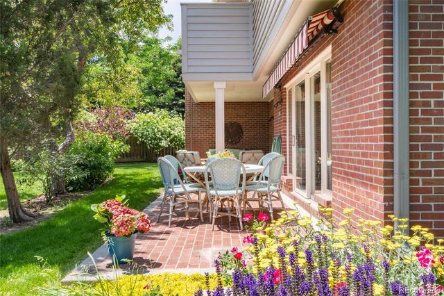 2552 E Alameda Avenue 16, Denver, CO 80209