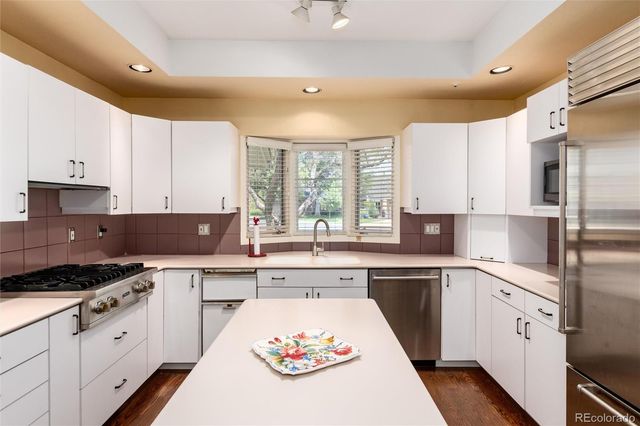 2552 E Alameda Avenue 16, Denver, CO 80209