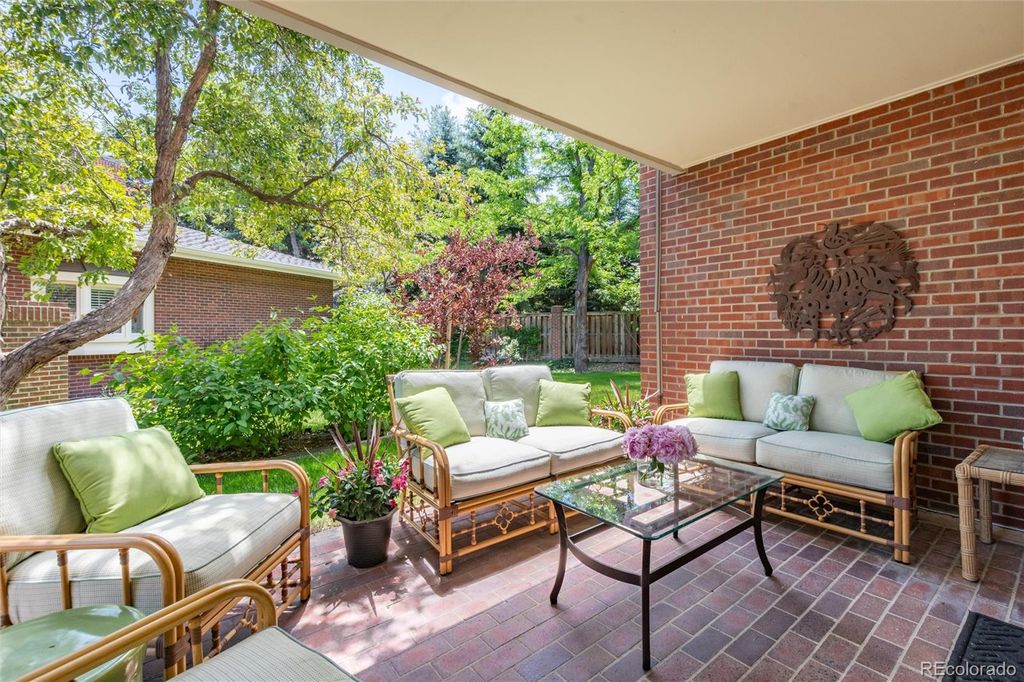 2552 E Alameda Avenue 16, Denver, CO 80209