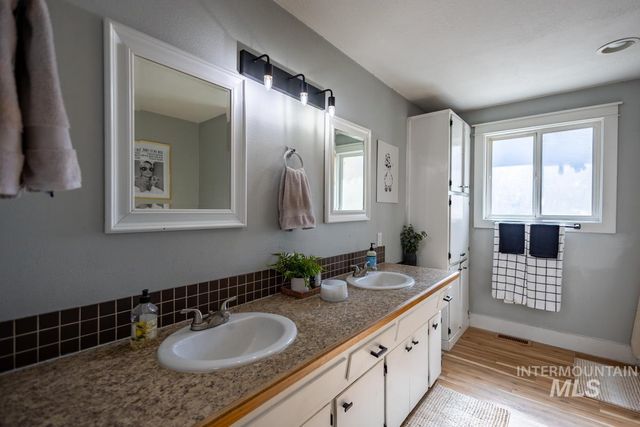 6701 W Kirkwood, Boise, ID 83709