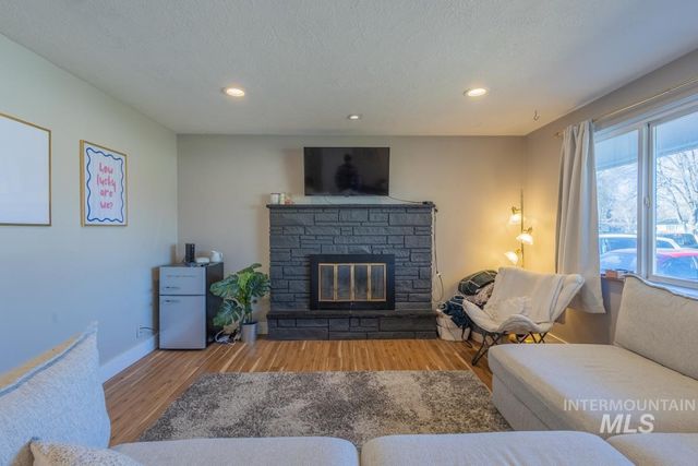 6701 W Kirkwood, Boise, ID 83709