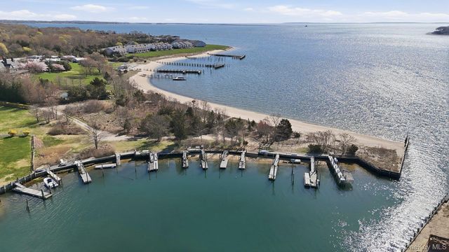 145 Osprey Nest Road, Greenport, NY 11944