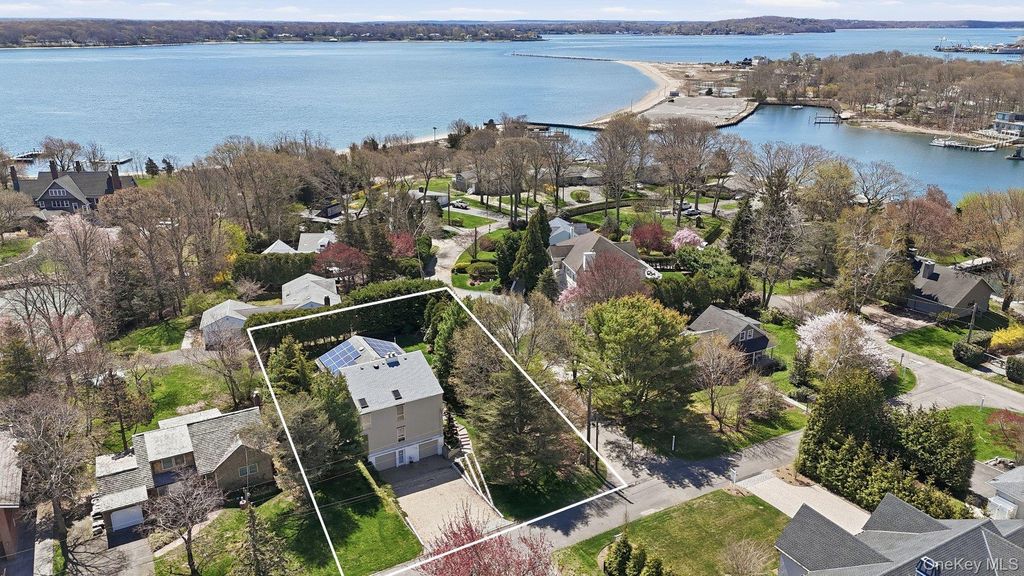 145 Osprey Nest Road, Greenport, NY 11944