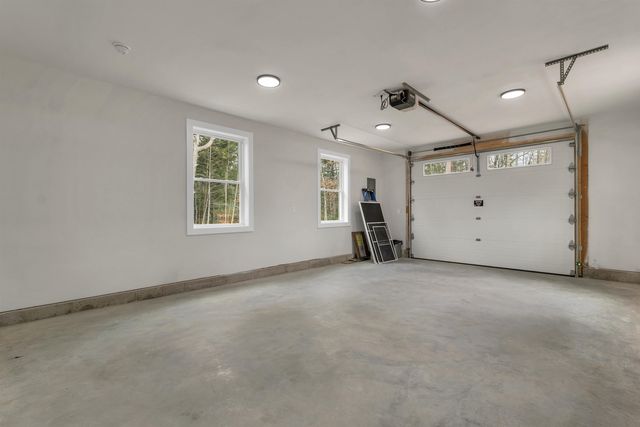 22 Sundorf Street, Moultonborough, NH 03254