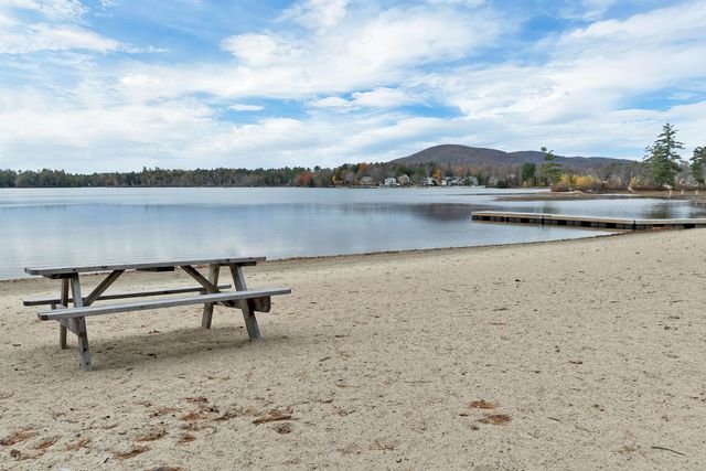 22 Sundorf Street, Moultonborough, NH 03254