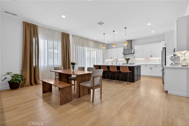 17728 Ridgeline Court A, Canyon Country, CA 91350