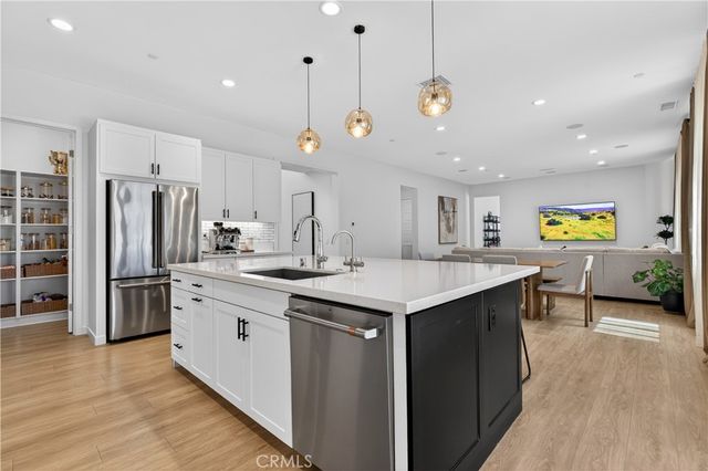 17728 Ridgeline Court A, Canyon Country, CA 91350