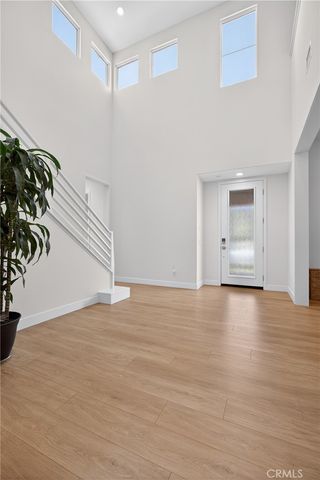 17728 Ridgeline Court A, Canyon Country, CA 91350