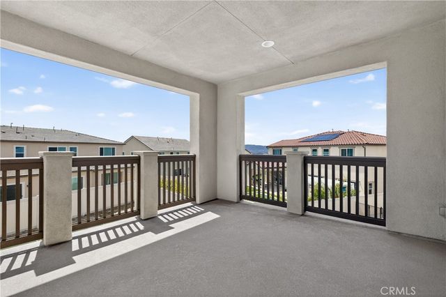 17728 Ridgeline Court A, Canyon Country, CA 91350