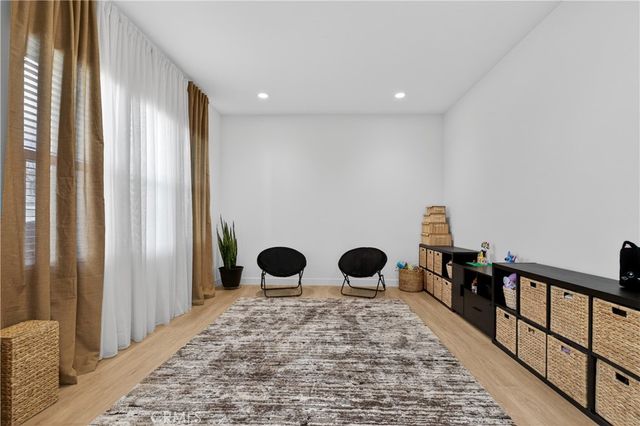 17728 Ridgeline Court A, Canyon Country, CA 91350