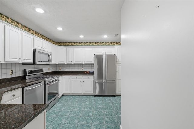 6419 Jefferson Pointe Cir, Jefferson Hills, PA 15025