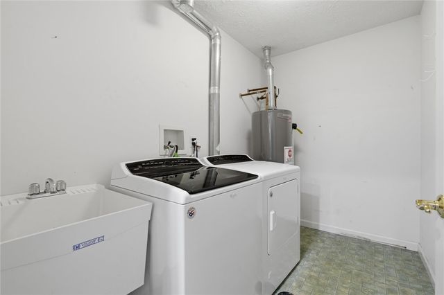 6419 Jefferson Pointe Cir, Jefferson Hills, PA 15025