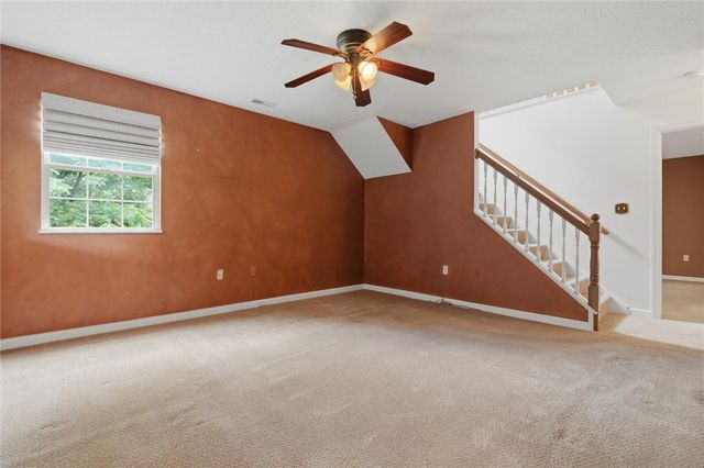 6419 Jefferson Pointe Cir, Jefferson Hills, PA 15025