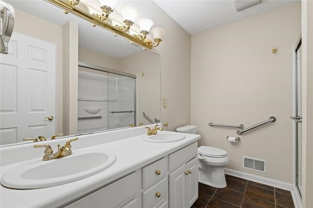 6419 Jefferson Pointe Cir, Jefferson Hills, PA 15025