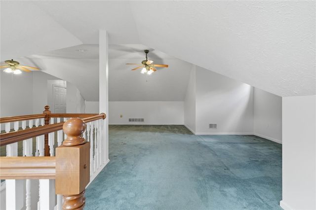 6419 Jefferson Pointe Cir, Jefferson Hills, PA 15025