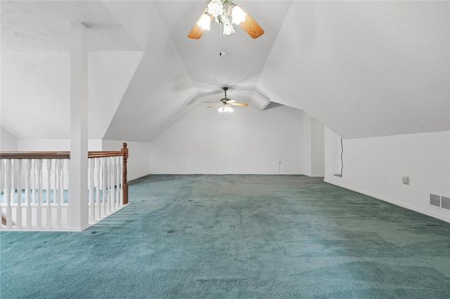 6419 Jefferson Pointe Cir, Jefferson Hills, PA 15025