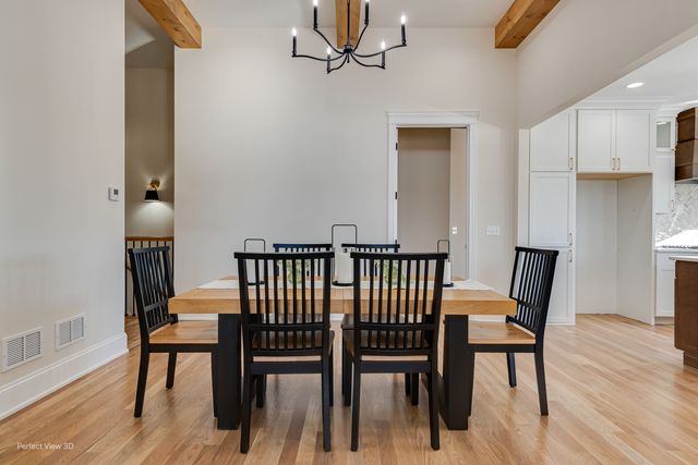 11685 Misty Creek Lane, Frankfort, IL 60423